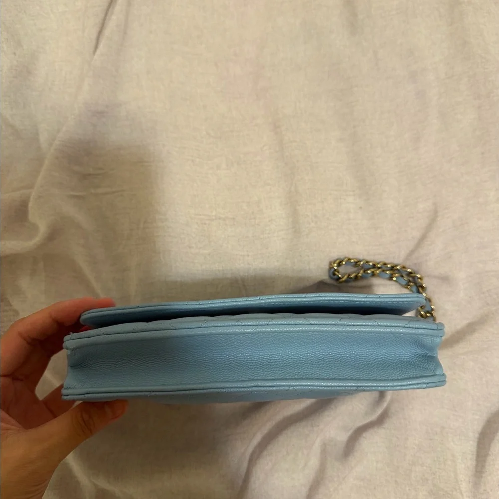 CHANEL Light Blue Quilted Shoulder Bag - Picture 3 of 6